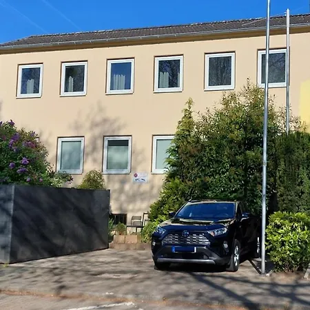 Apartment Spacious House