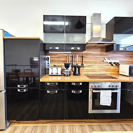 Spacious House * Dusseldorf