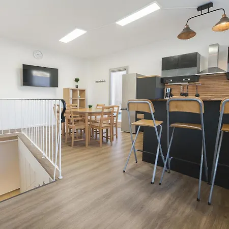 Spacious House Apartament *