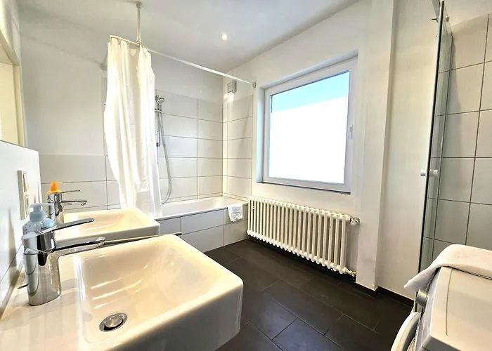 Spacious House * Düsseldorf