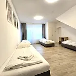 Apartament Spacious House