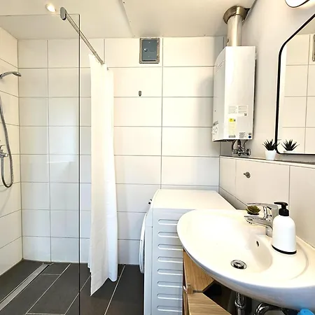 Appartement Tolstov-hotels Spacious House *