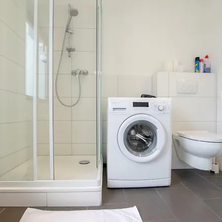 Appartement Tolstov-hotels Spacious House