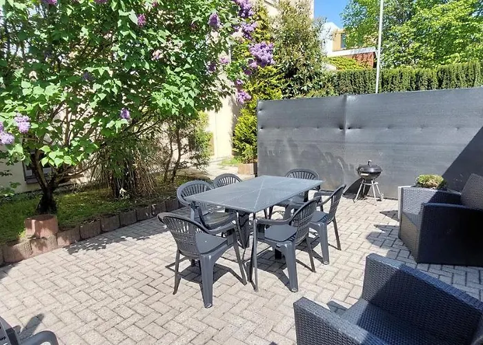 Spacious House * דיסלדורף