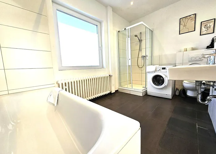Lägenhet Spacious House Düsseldorf