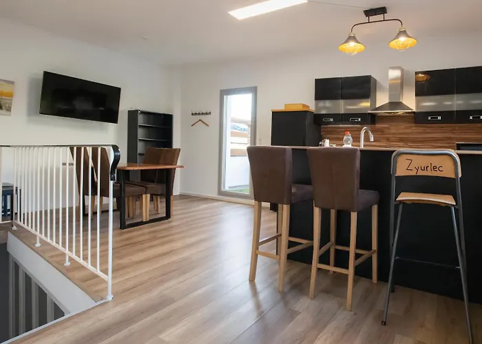 דירה Spacious House