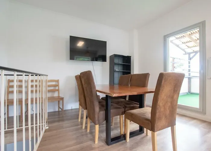 Apartment Spacious House *