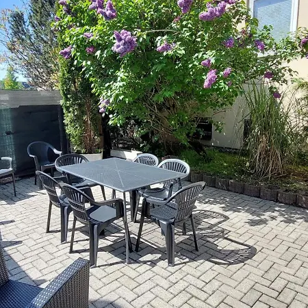 Apartment Spacious House Düsseldorf
