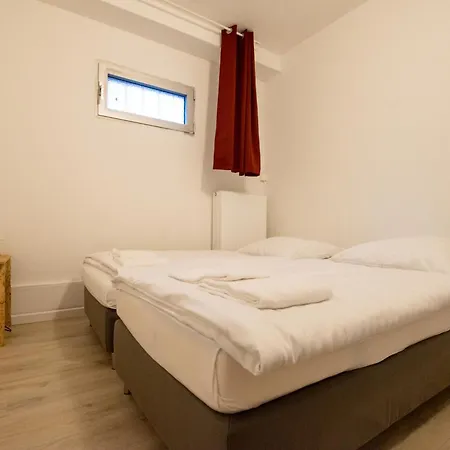 Apartment Spacious House *