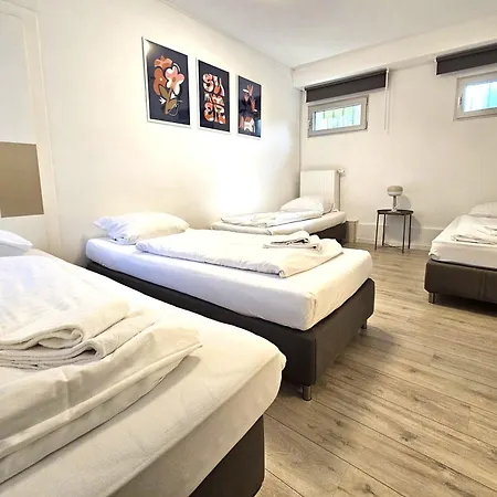 Apartment Spacious House *