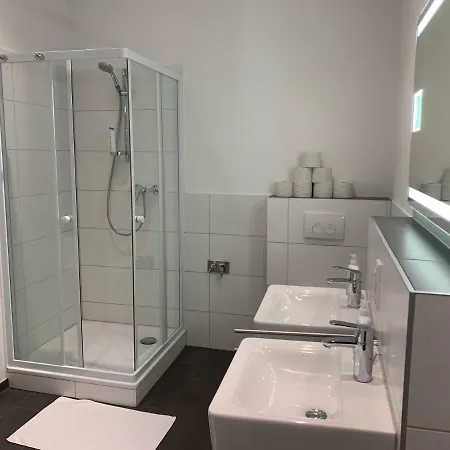 Spacious House Apartment *