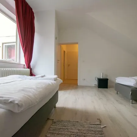 Spacious House * Düsseldorf